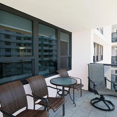 Private Apartment At The Alexander Hotel Miami Beach Bagian luar foto