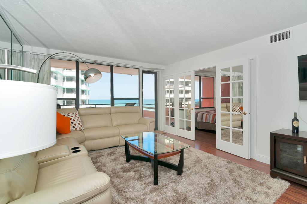 Private Apartment At The Alexander Hotel Miami Beach Bagian luar foto